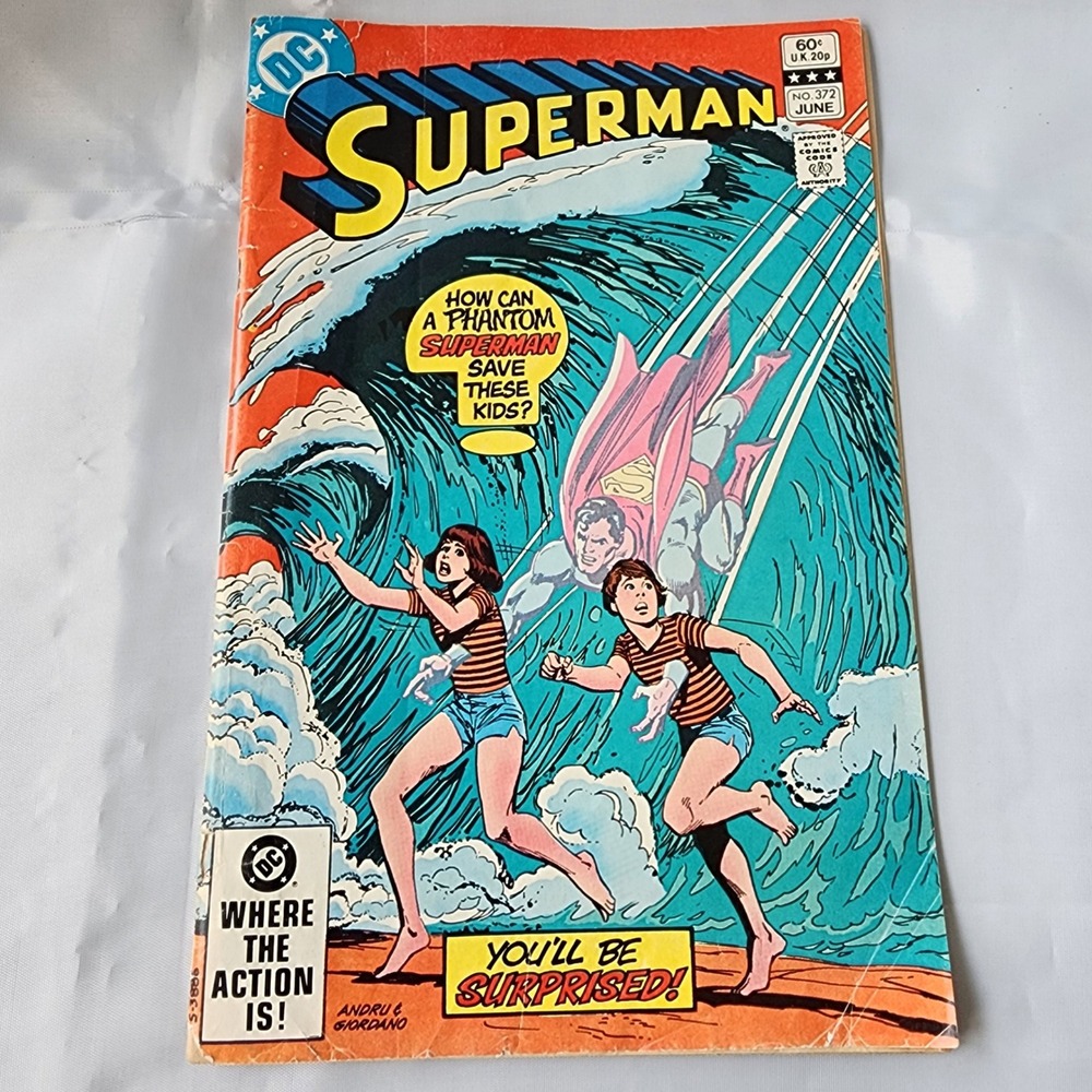DC Superman Comic Book June 1982 Issue #372 Phantom Superman Save Kids VF Rare